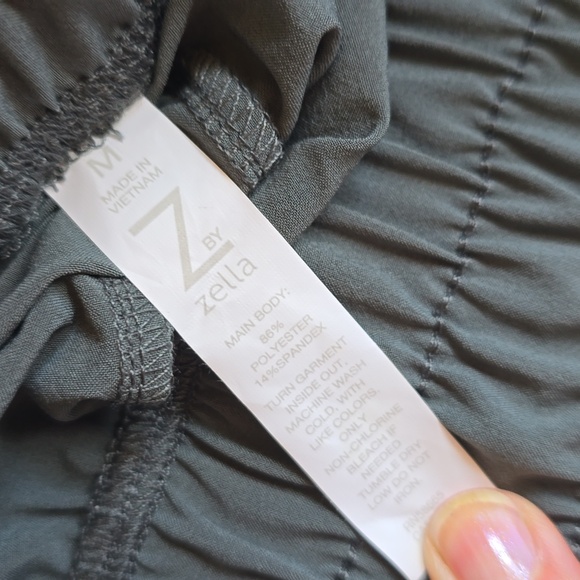 NWT Zella Interval High Waist track pants in urban green size medium - Picture 4 of 14